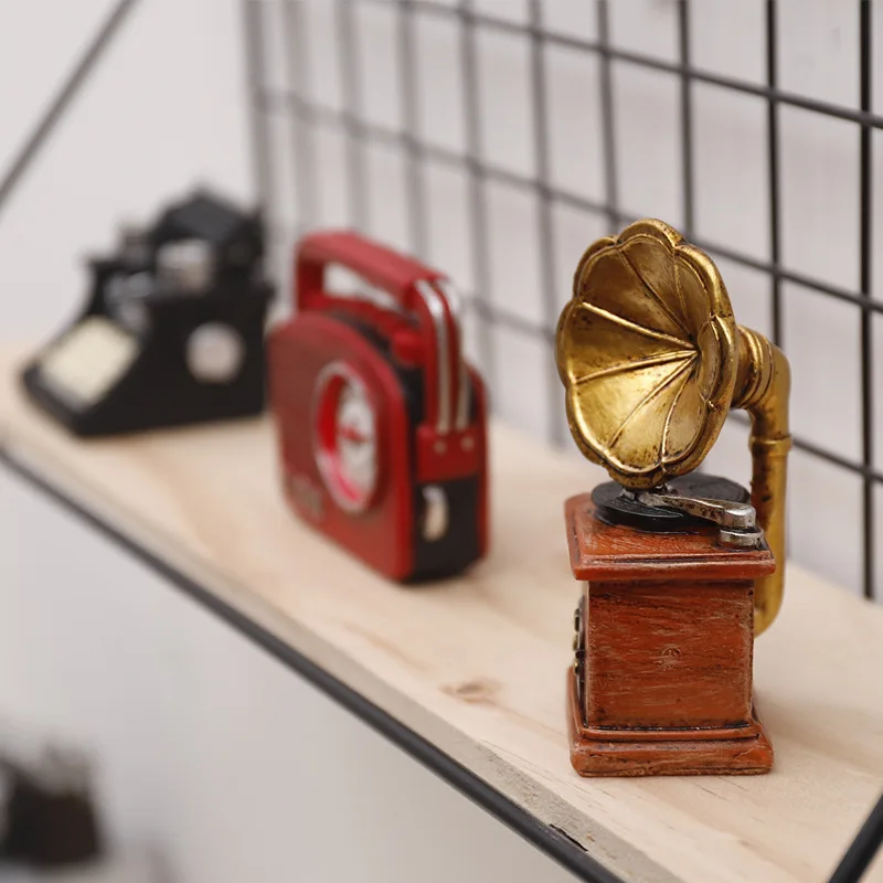 

Creative Mini Retro Radio Pianos Cameras Telephone Model Antique Imitation Nostalgia Wireless Ornament Craft Bar Home Decor Gift