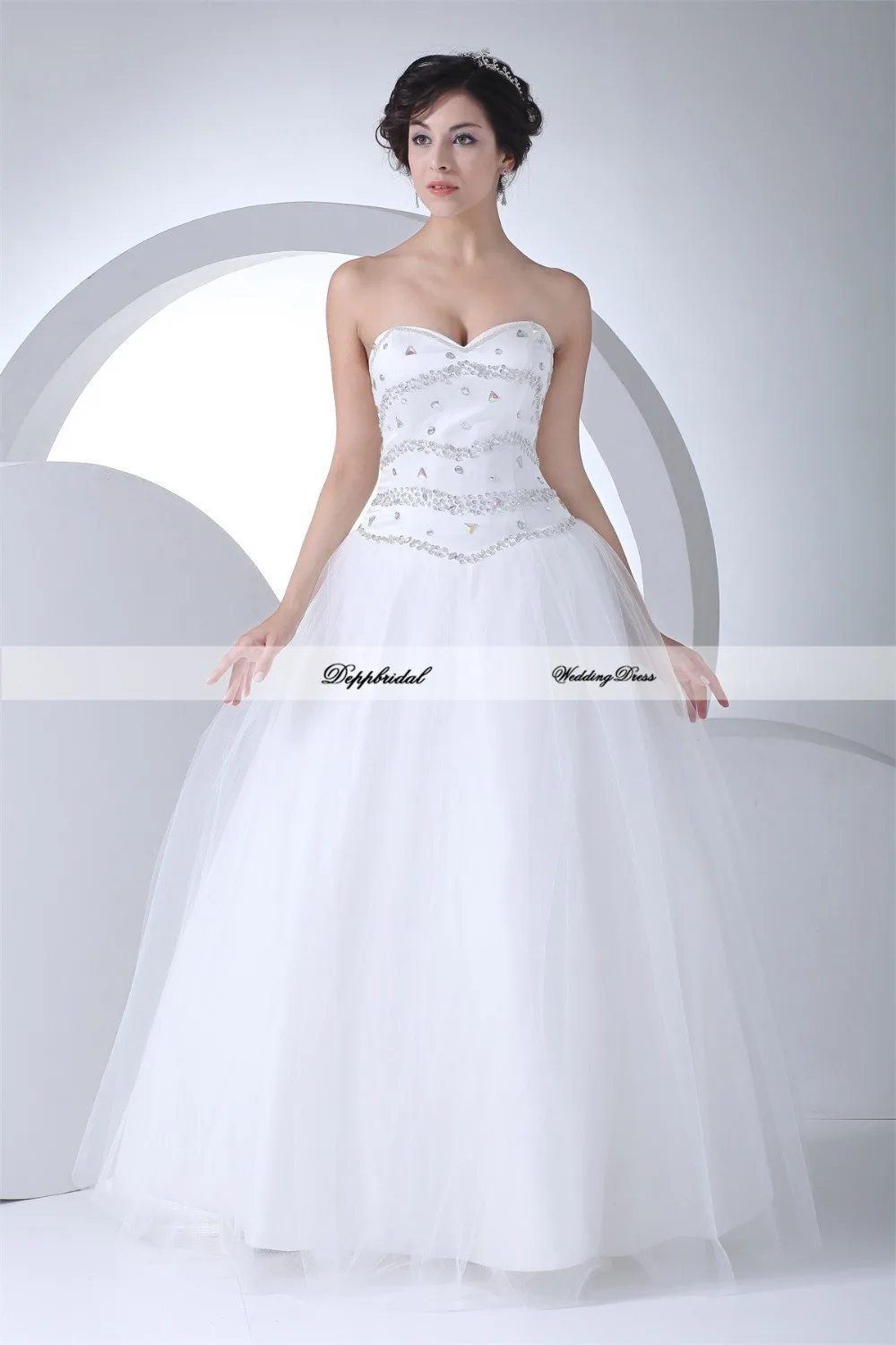 Wholesale Wedding Dress netting A line Crystal Beading Floor length