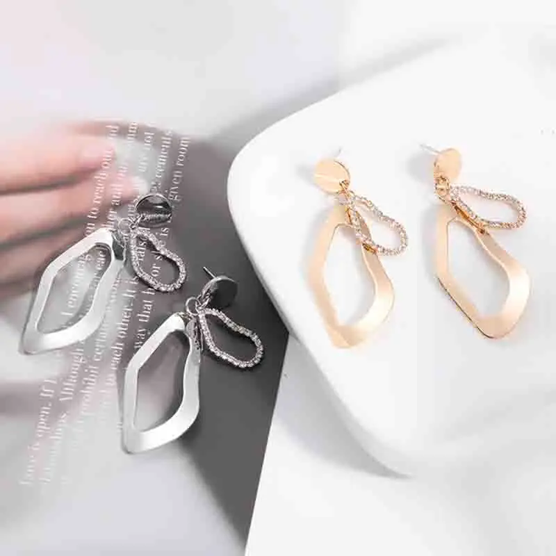 10569017185_204193426