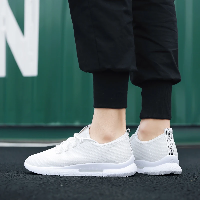 Женские белые кроссовки, дышащий ультра-светильник, обувь для бега, Женская дезодорант, дешевая спортивная обувь для женщин и мужчин, chaussures femme