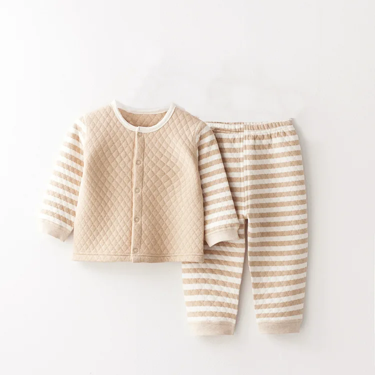 

Colored cotton autumn and winter baby open button underwear