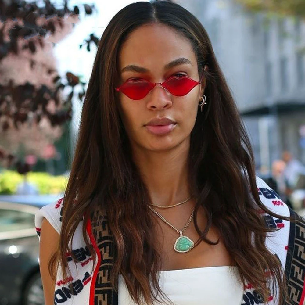 Small Lips Shape Sunglasses Women Brand Designer 2019 New Sexy Mouth Brand Designer Sun Glasses Red Herat Shades UV400 Small Lips Shape Sunglasses Women Brand Designer 2019 New Sexy Mouth Brand Designer Sun Glasses Red Herat Shades UV400