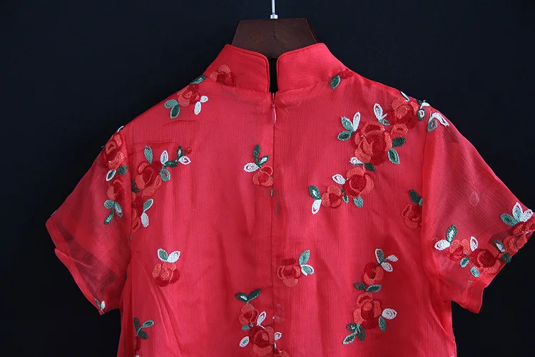Crianças da Família de Mãe e Filha Vestido de Crianças Meninas da Mamã Primavera Vestido Combinando Bordado Chinês Mulheres Custom Made Cheongsam 14 Cheap Moda Família