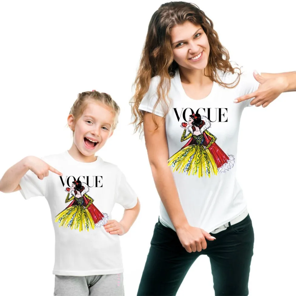 Fashion VOGUE Print Matching Clothing Family T-shirt Mum And Daughter Clothes mother daughter matching outfits 2019
