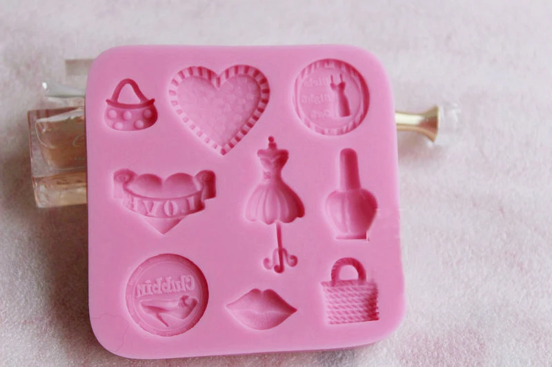 

Mini 3D Heart*dress*bag*shoes gum paste silicone mold