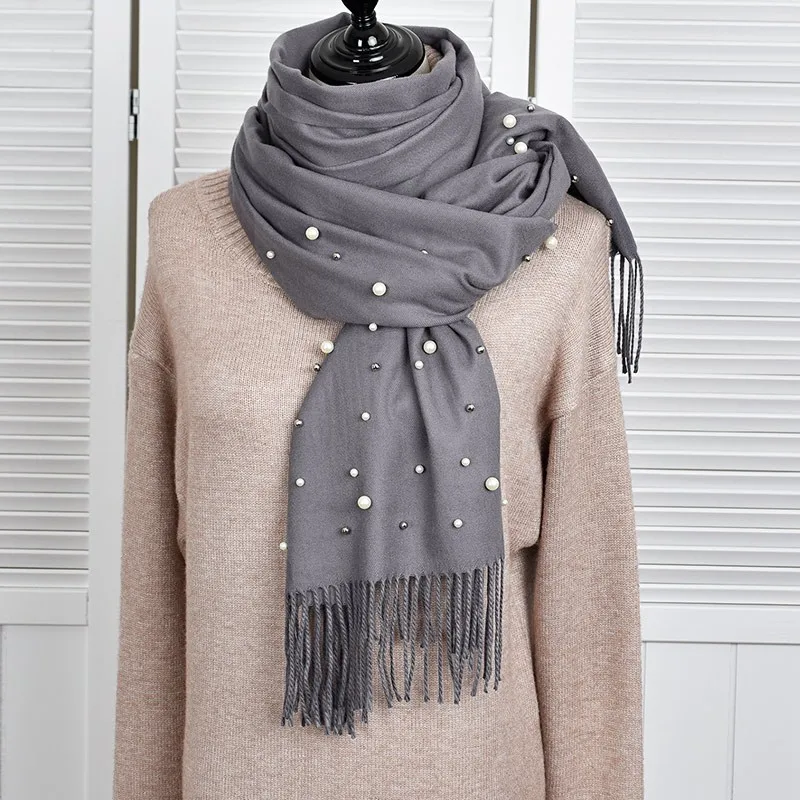 Мягкий зимний весенний модный шерстяной женский шарф с кистями, однотонные теплые длинные шарфы, украшенное жемчугом дамские шали, толстые пашмины - Цвет: COLOR 1
