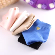 Женские носки, 5 пар, короткие носки для девочек, хлопковые, цветные, новые, женские, модные, с вышивкой в виде сердца, милые, повседневные, короткие носки для девушек