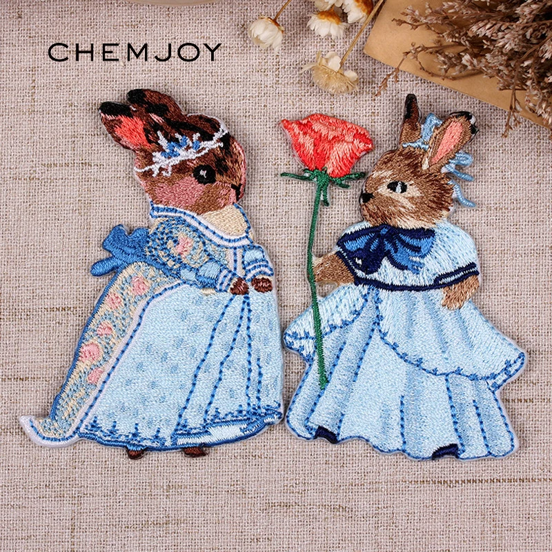 

1Pair of Vintage Rabbit Patches for Clothing Iron on Sew Appliques Cartoon Patch Clothes Stickers Embroidery Jacket Badges