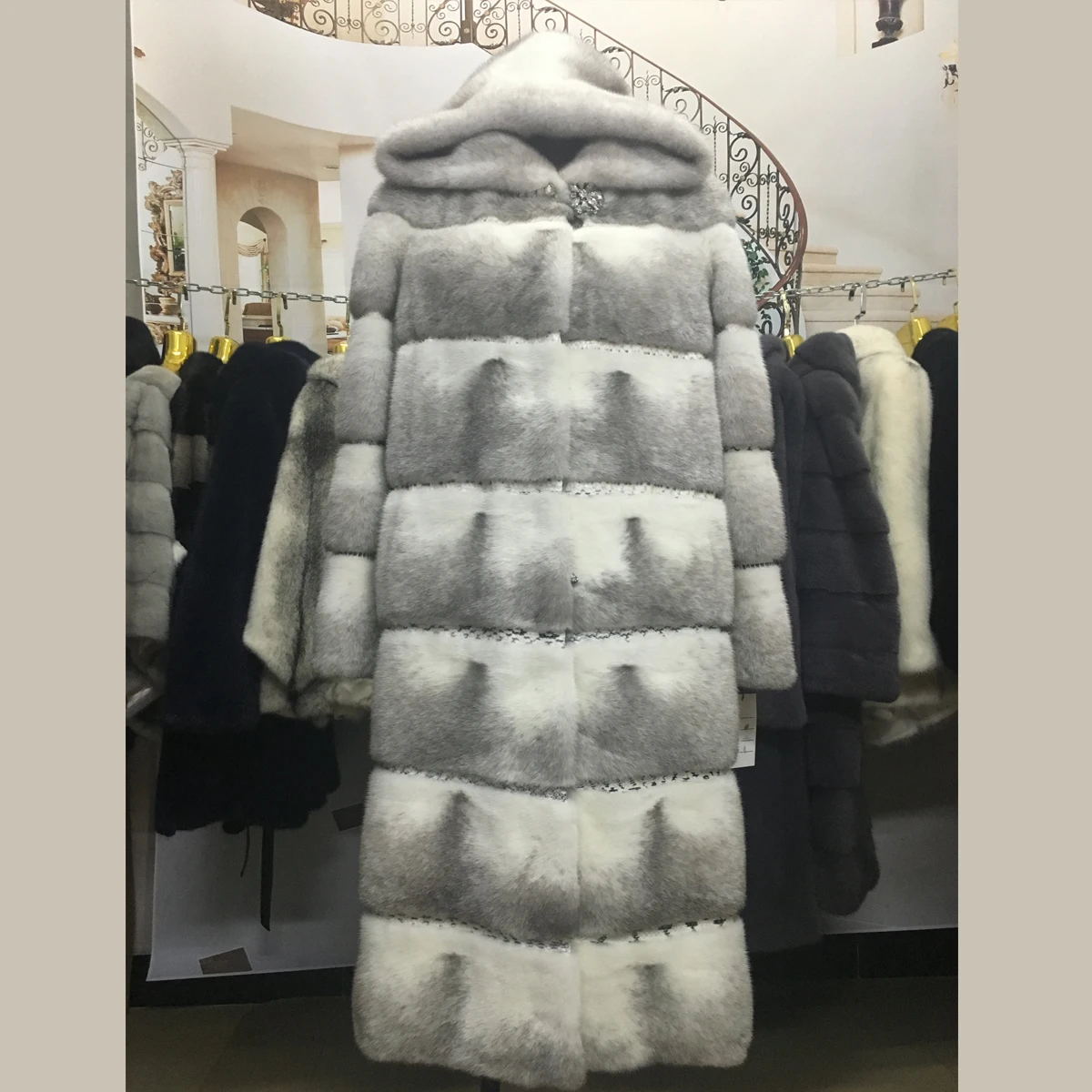 

2018 new women mink fur coat long female jacket fashion