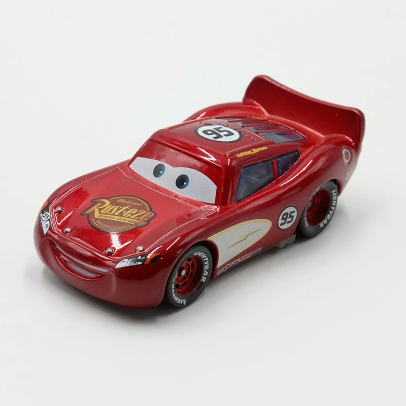 Модель 100% года оригинальная модель Disney Pixar Тачки влюбленные Молния Маккуин литая