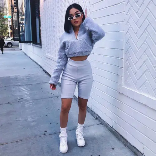 

Women's High Collar Hoodie Lady Turtleneck Front Zipper Thick Warm Sweatshirt Crop Top Coat Pocket Fluffy Pullover Tops Hoodies