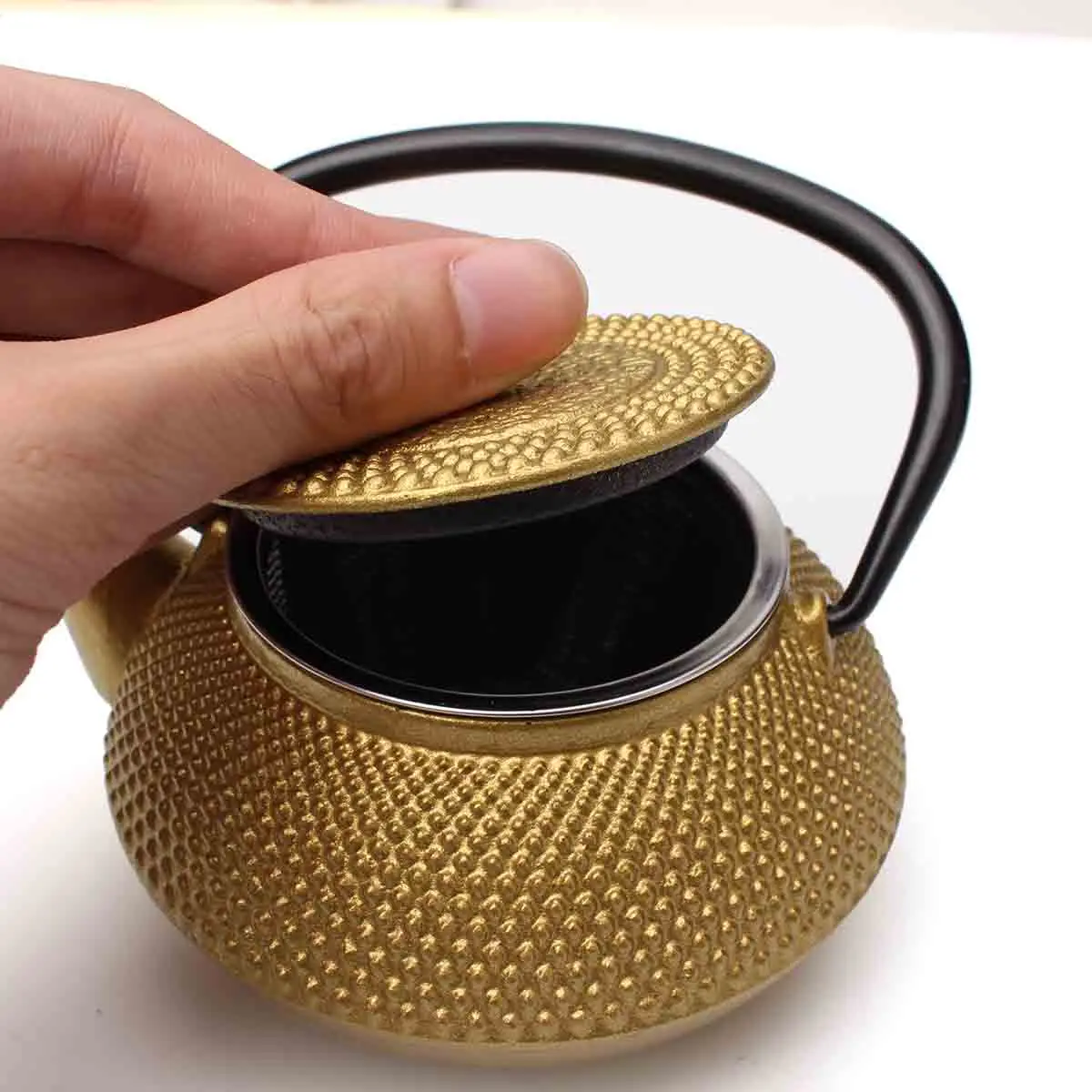 Small 2oz Cast Iron Tea Pot Teapot Kettle With Strainer Flower Tea Kettle