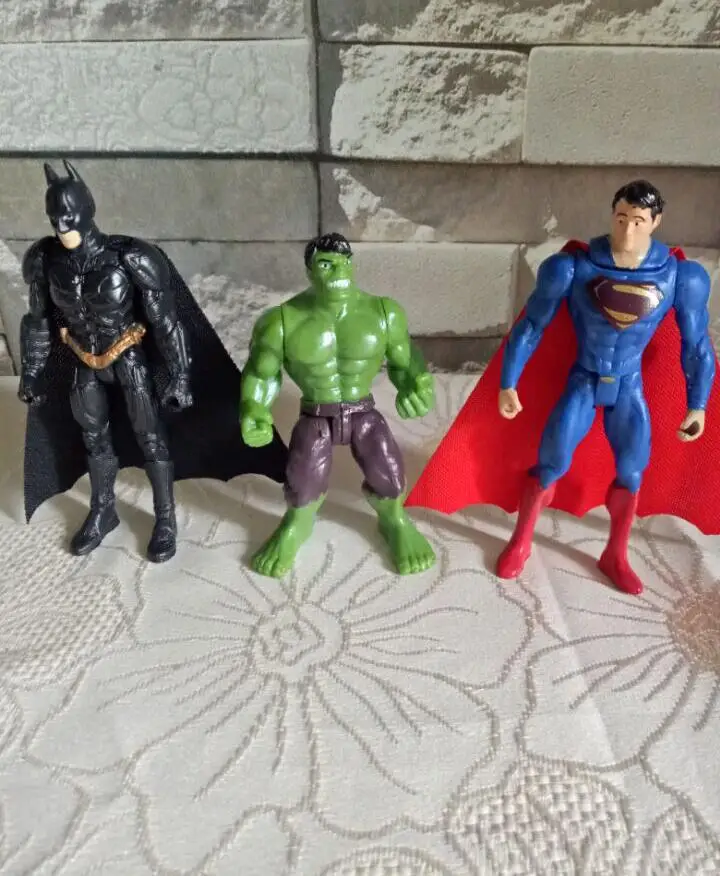 

Justice League Superman Wonder Flash Batman hulk Lantern Aquaman Movable 10cm PVC Action Figure Toys Model Doll For Kids