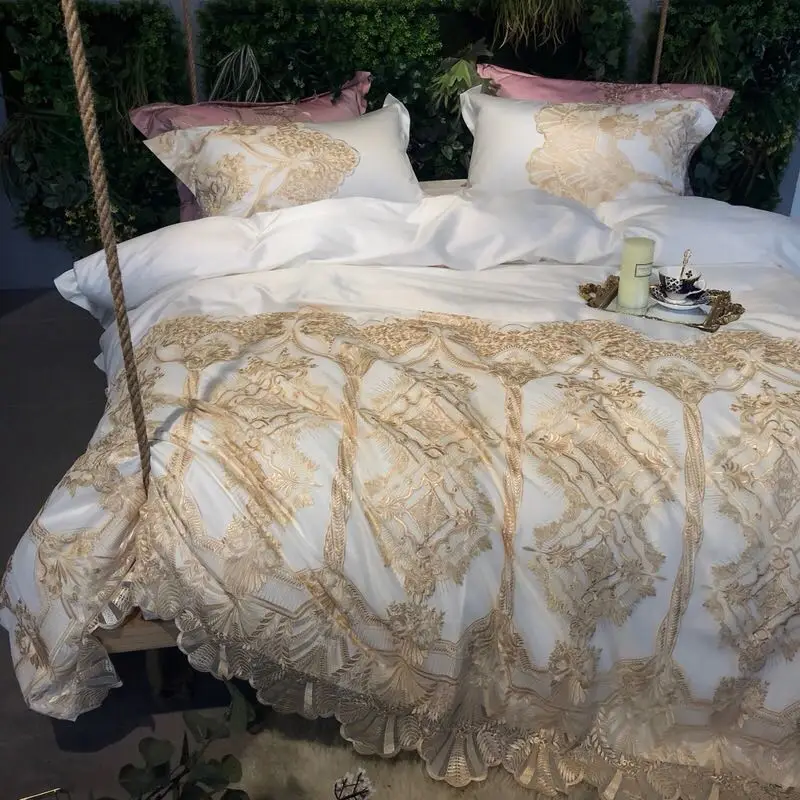 4Pieces Golden embroidery Luxury wedding Bedding Set Queen King Size