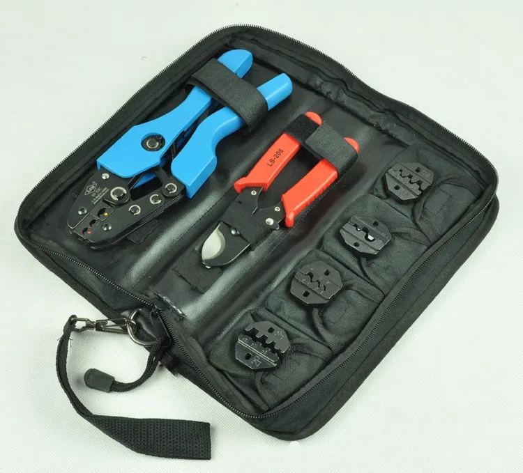 Электрический herramientas набор AN-K03C содержит обжимной инструмент, кабельный резак и четыре сменные обжимные челюсти упакованы в тканевый мешок