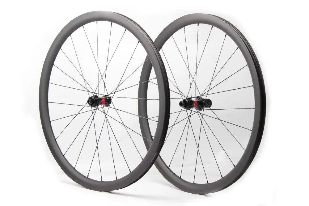 

Gravel FSC35-CM-28DSL DT240 35mm 28mm Tubeless compatible ready design carbon Road disc brake wheelset