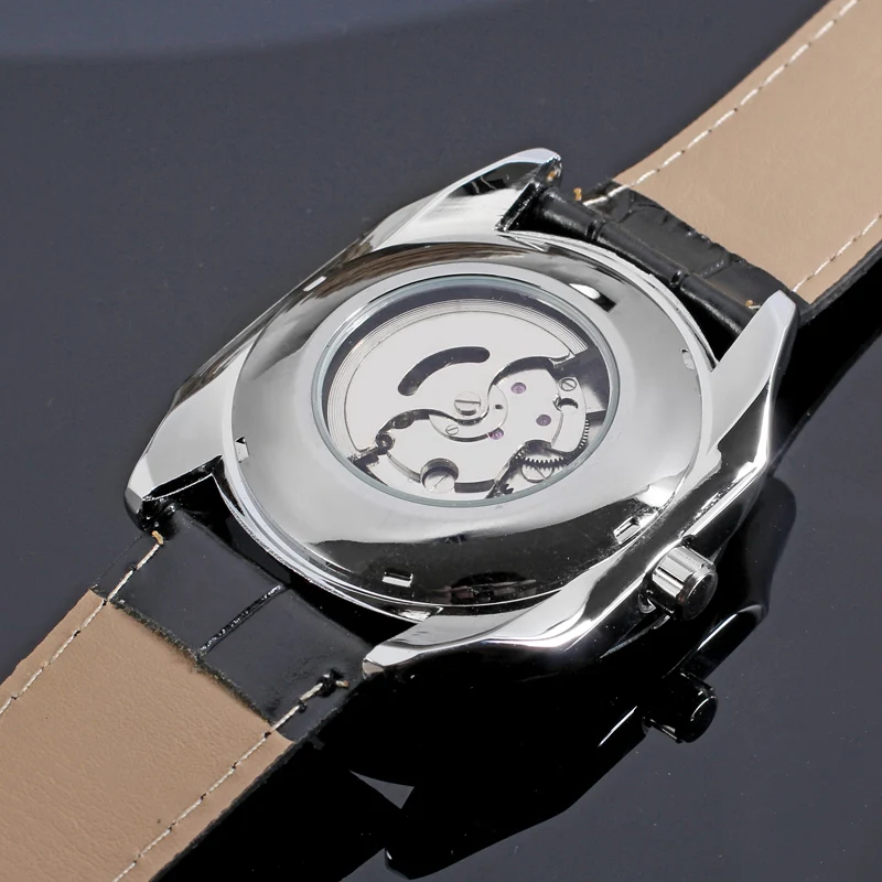 men watch 9