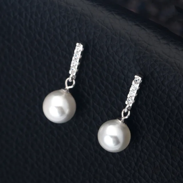 Cute 925 Sterling Silver 8mm Pearl Drop Earrings Accent Eropean Cute 925 Sterling Silver 8mm Pearl Drop Earrings Accent Eropean Imported Rhinestone White