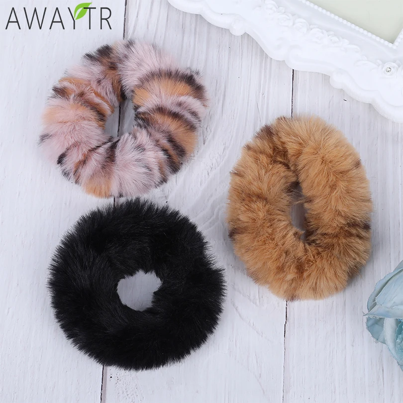 

AWAYT Fashion Lady Leopard Print Coral Fleece Hair Scrunchie Ponytail Grip Loop Holder Stretchy Hair Bands for Women Accessories