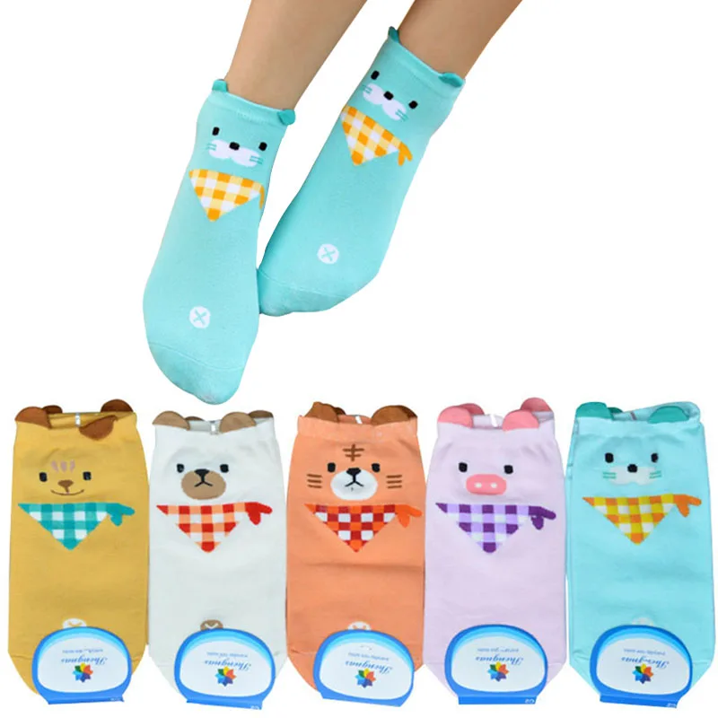 

6Pairs Female Korean Comfortable Shaping Warm Fashion Casual Women Socks Cute Cartoon Stereoscopic Scarf Small Animal Sock Meias