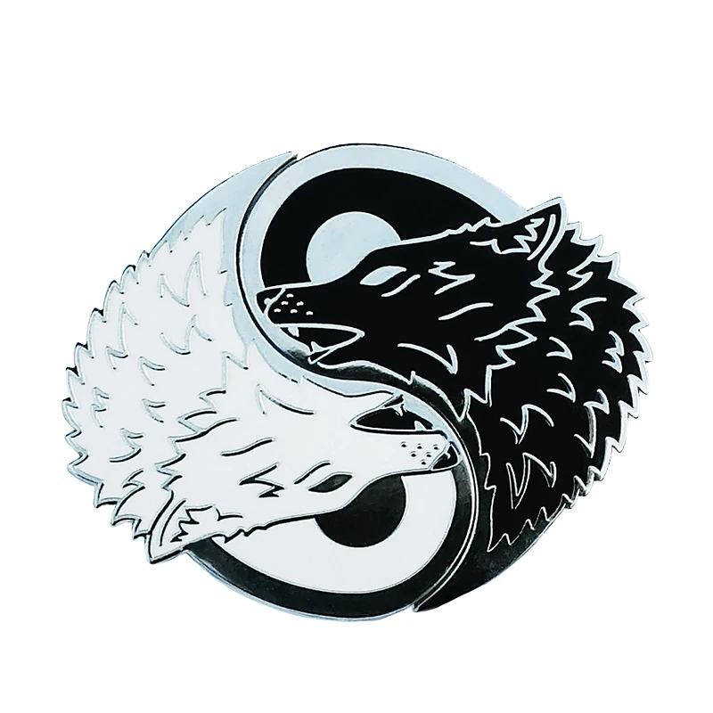 

Yin yang wolf badge eight diagrams brooch cute black and white art pin couple gift shirts backpack accessory