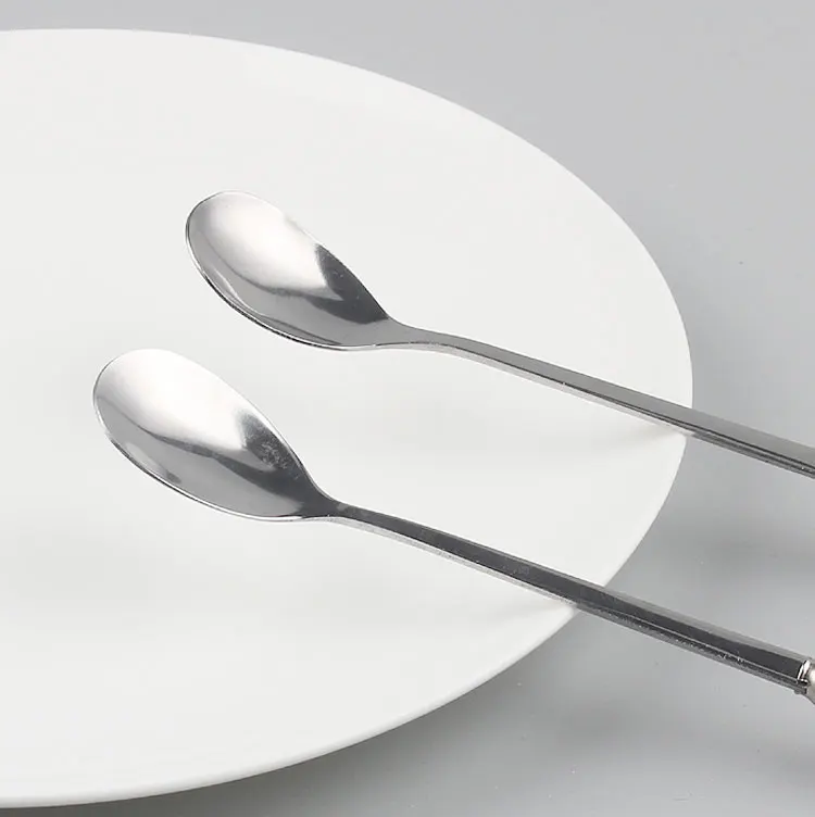 Ceramic-spoon_01