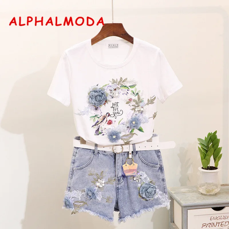 

ALPHALMODA 2019 Summer Women's Floral Tshirt + Shorts 2pcs Fashion Suit Heavy-work Embroidery Ensemble Femme 2 Pieces Pantalon