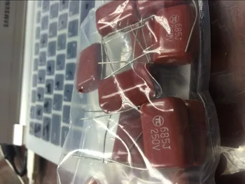

New and original 10PCS 685/250V 6.8UF P=P27 CBB metal film capacitor