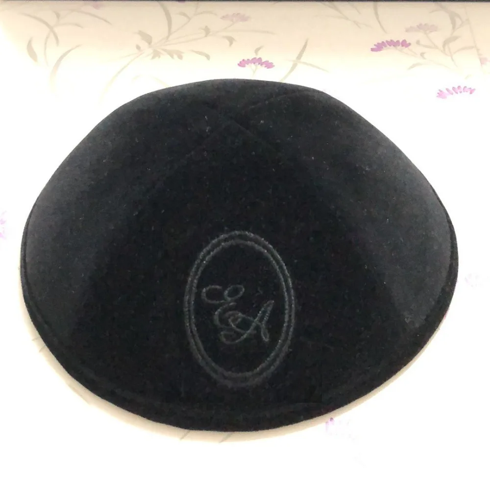 Buy VELVET KIPOT, KIPPOT, KIPPAH CAPS, YARMULKES, CIPA