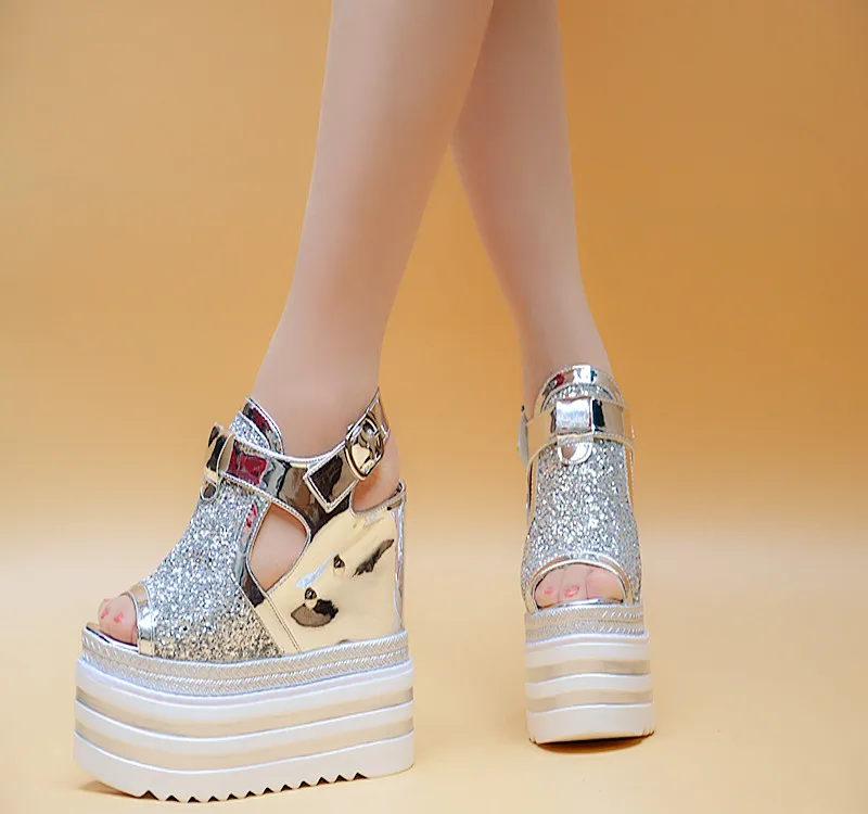 

Spring and summer new high-heeled platform women's sandals Korean version of the increase in 13CM women's shoes