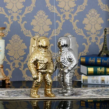 

Lovely Desktop Decorative Astronaut and Robot Dcoration Ceramic Craft Children Gift Childlike Home Ornaments White/sliver/gold