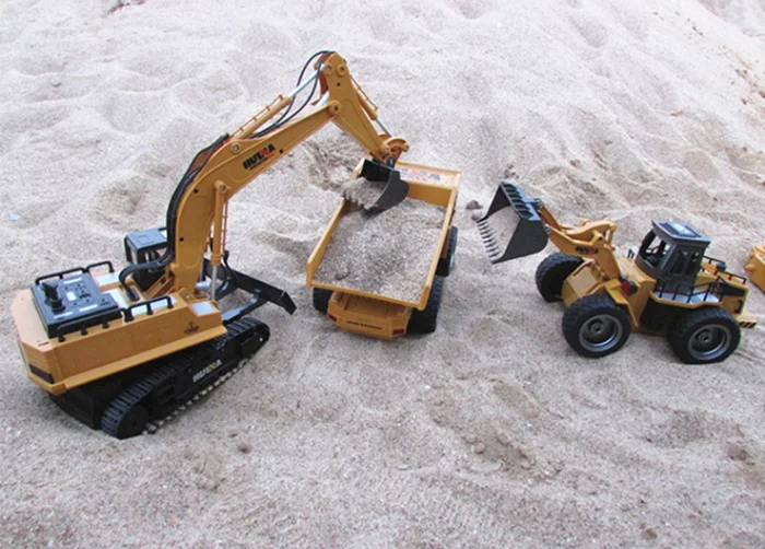 HUINA 1540 1:18 2.4G 6CH RC Alloy Dump Truck Auto Demonstration Function 