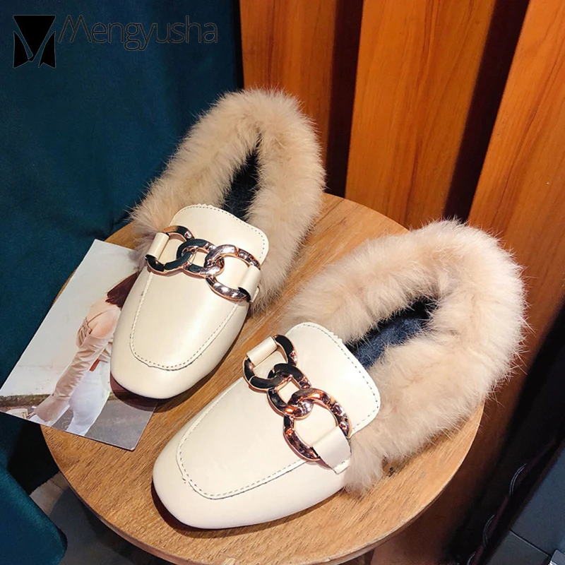 Женские мокасины с металлической пряжкой и квадратным носком пушистые меховые