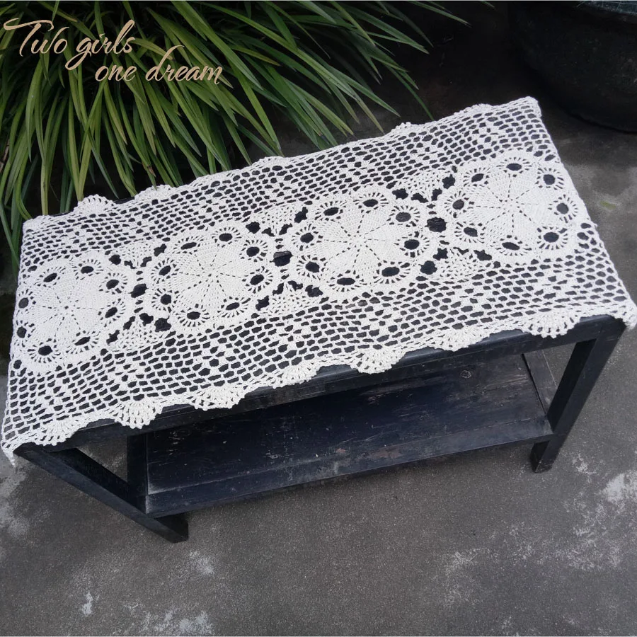 Hight Quality Handmade Crochet Paese Europeo Vintage Tabella Del Merletto Corridore Tessuto Cava Gonna Albergo Decorativo Tovaglia Stuoie