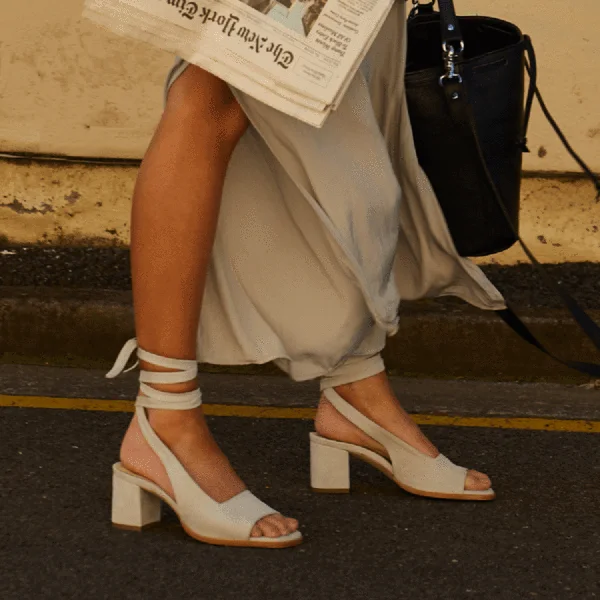 

WENYUJH Fashion Women Strappy Bandage Lace-Up Toe Sandals High Heel Cut Out Sandals Peep Toe Plus Size Shoes 2019