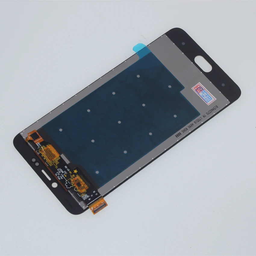 BLU Vivo 8 V0150UU (6)