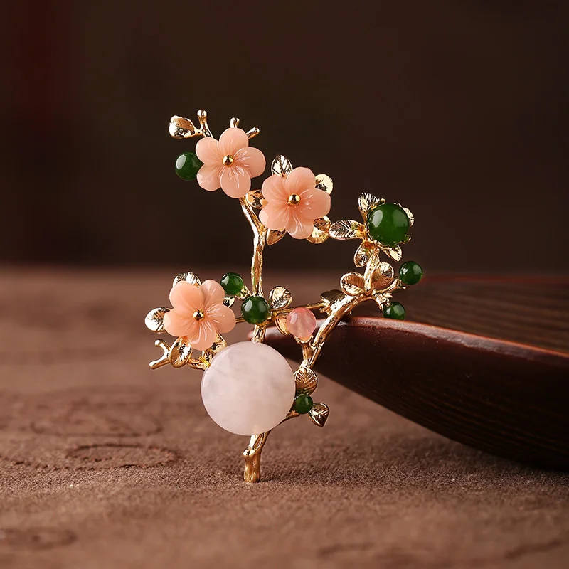 

Chinese vintage handmade shell pinkflower stone beading brooches pin cheongsam kimono dress coat Scarf brooch broche box package