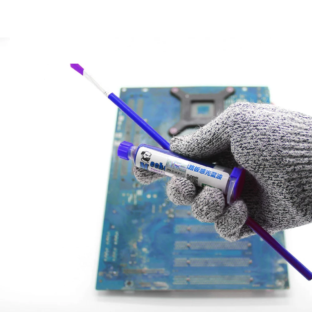 промывка печатной платы. спаянные smd платы. очиститель плат. компаунд заливочный виксинт пк-68. компаунд для печатных плат.