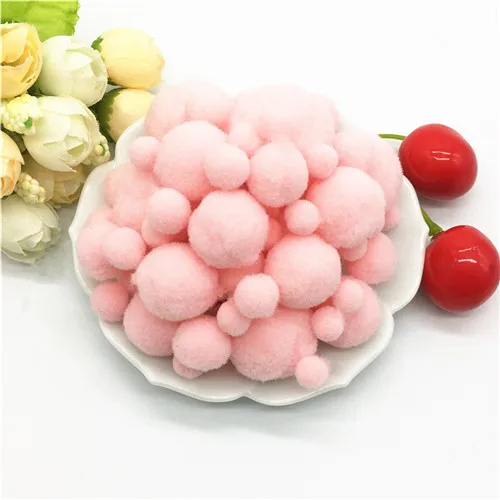 03 Light pink 8-30mm Мини-пушистый помпон смешанные размеры 8-30 мм Мягкие помпоны плюшевые шарики помпон для DIY игрушки ремесленные аксессуары Свадебные украшения дома 20 г - Цвет: 03 Light pink 8-30mm