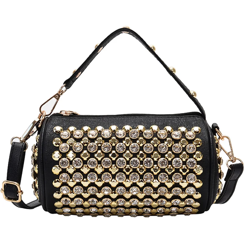 

Golden Crossbody Bags for Women clutch Luxury Handbags Women Bags Designer Chains Rivet Diamonds Fashion Bags for Women 2019