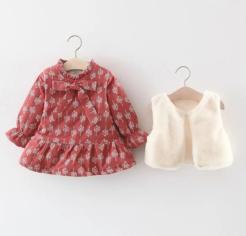 Новое зимнее платье для маленьких девочек, одежда для маленьких девочек, детские теплые флисовые платья в горошек+ жилет, комплект из 2 предметов, одежда для малышей 0-3 лет