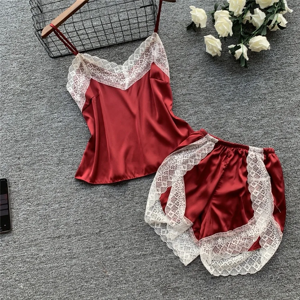 Freshing Summer Lace Sexy Women Shorts Pajamas Breathable Spaghetti Strap V-Neck Female Pajama Set