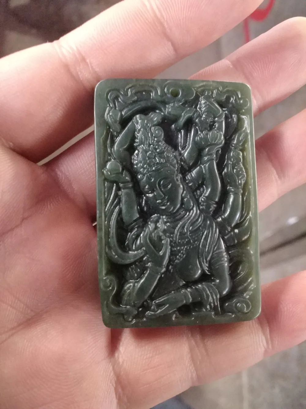 

natural carved Thousand hands GUANYIN Buddha jade pendant China Avalokitesvara green necklace pendants with rope necklace