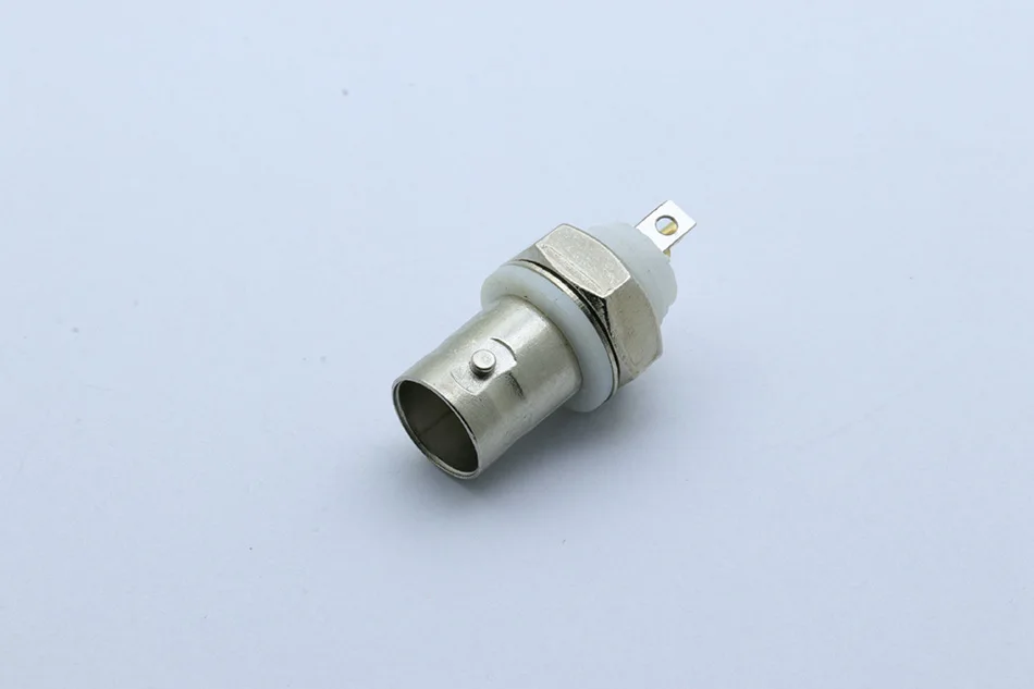 100pcs BNC FEMALE ISOLATED GROUND connector for BNC Coaxial Video Ground Loop Isolator cable CCTV BNC Balun Isolator