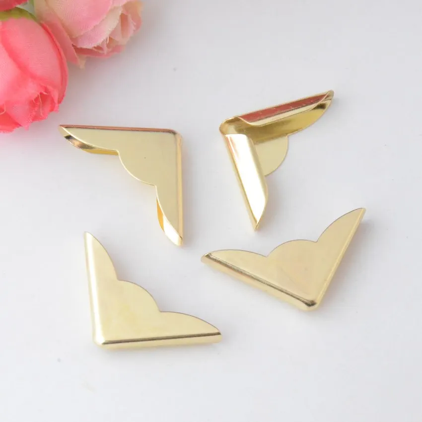 

Free Shipping 20 Gold Plated Book Scrapbooking Albums Menus Folders Corner Protectors 32x23mm F0828