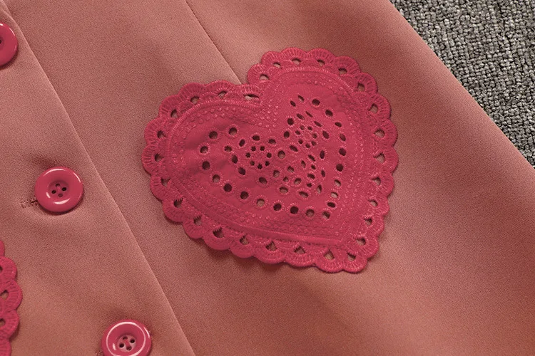 09 (11)