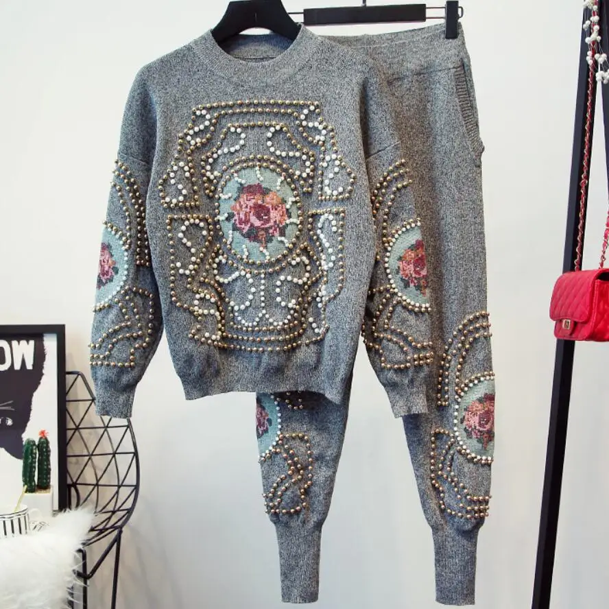 Вышивка Цветы блестками Бисероплетение Дамы Vogue Мода Вязание Джемперы Брюки комплекты из двух предметов