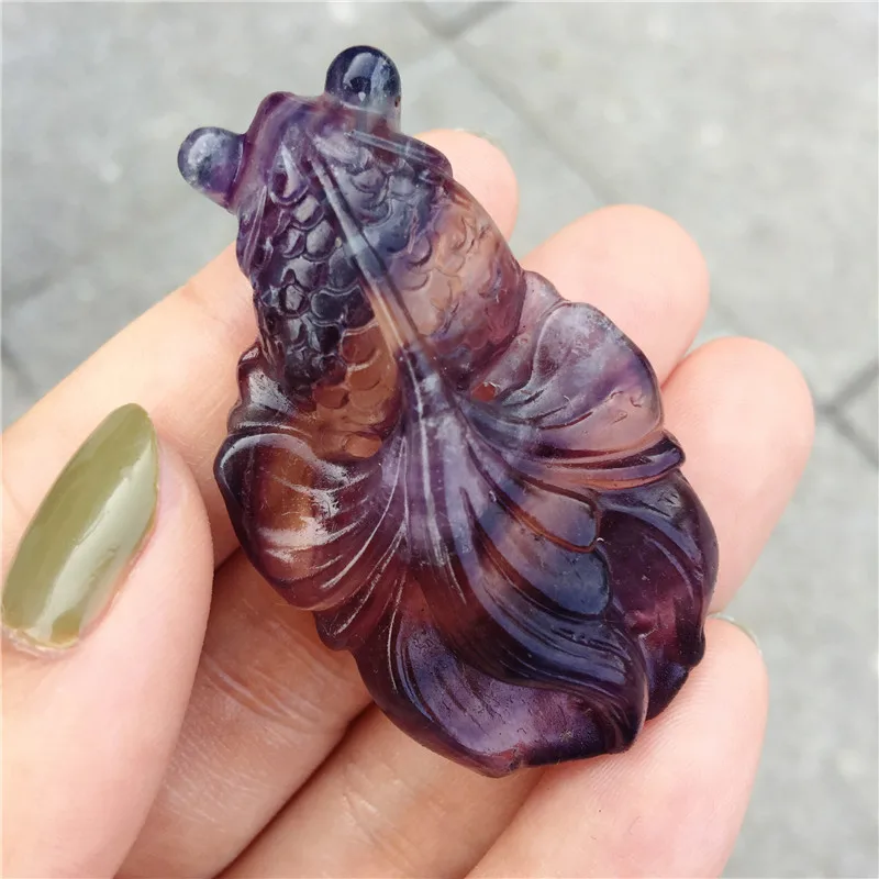 

Natural fluorite pendant Colorful fluorite clothes chain big goldfish pendant mineral quartz crystals 1pcs