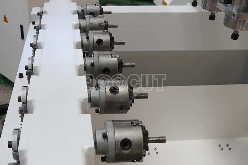 Высокая точность мульти Axies 1718 древесины CNC маршрутизатор Aoocut с высокой