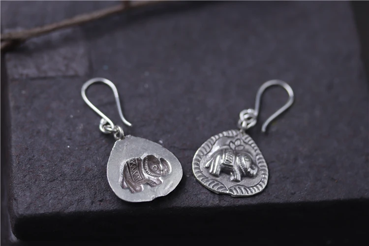 silver-earrings0011D